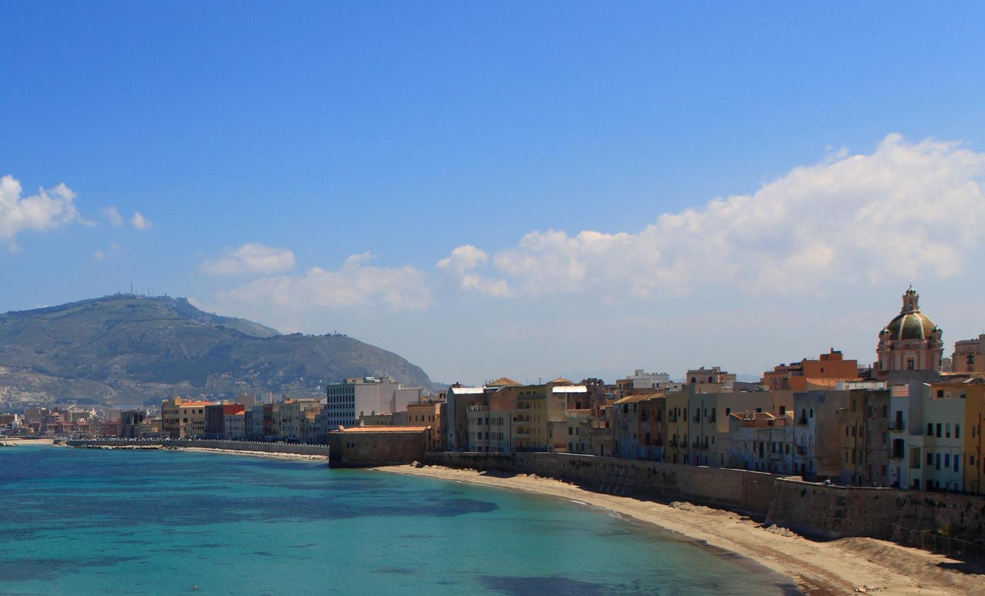 Palazzo Ossuna Trapani Kültér fotó